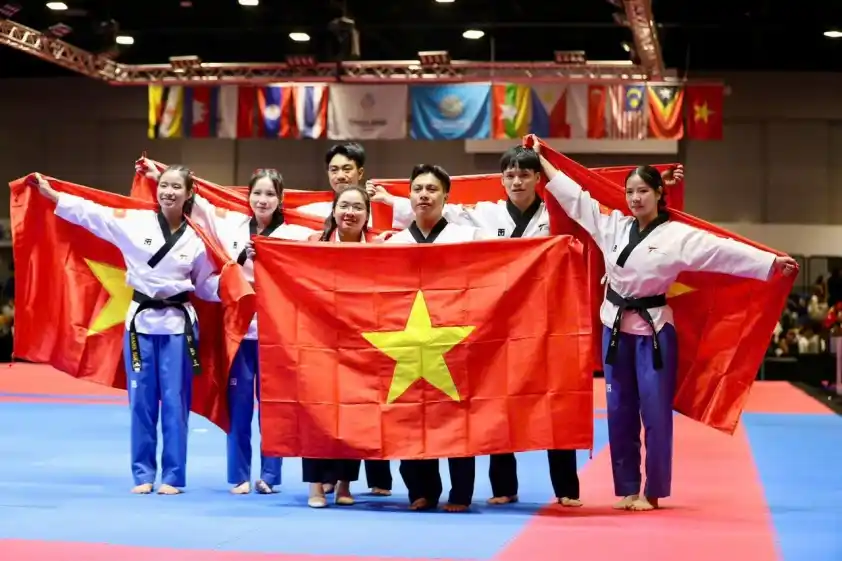 Việt Nam giành 4 HCV trong ngày đầu SEA Games 33: Khởi Đầu Bùng Nổ 2 Việt Nam giành 4 HCV ngày đầu ra quân SEA GAMES 33